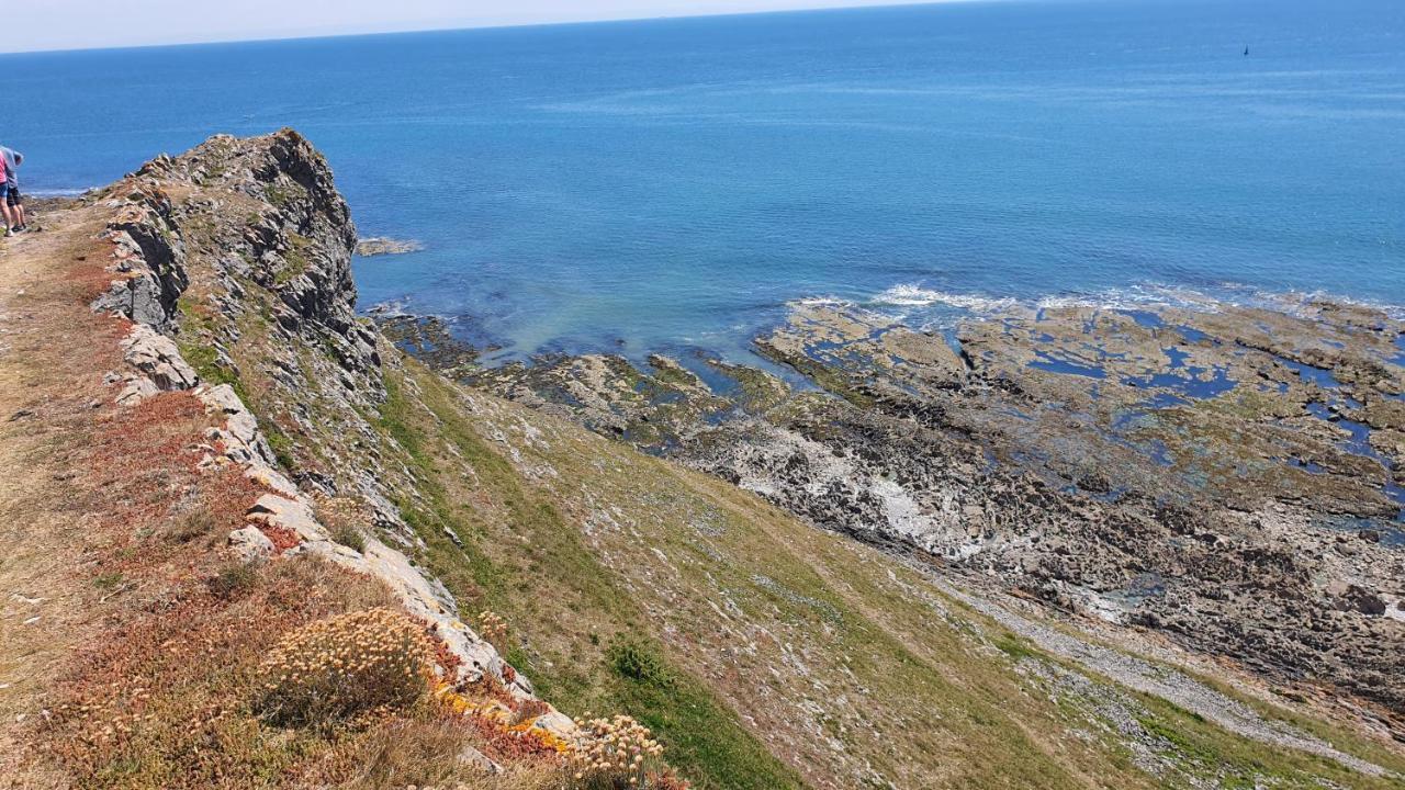Хостел Yha Port Eynon Екстер'єр фото